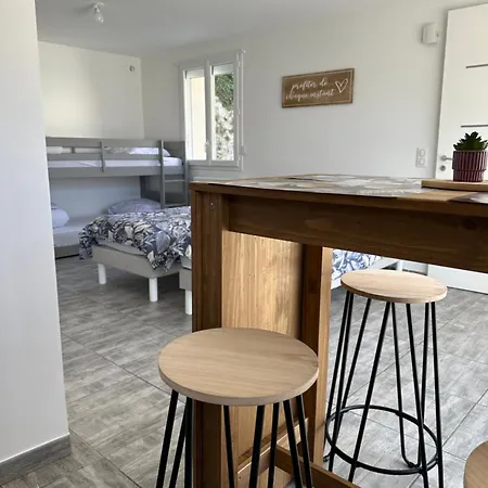 Lavande Studio Climatise 1 A 4 Personnes
